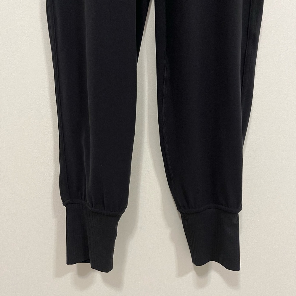 Lululemon Align Super-High-Rise Ribbed-Waist Jogger Black 0 - Picture 12 of 14